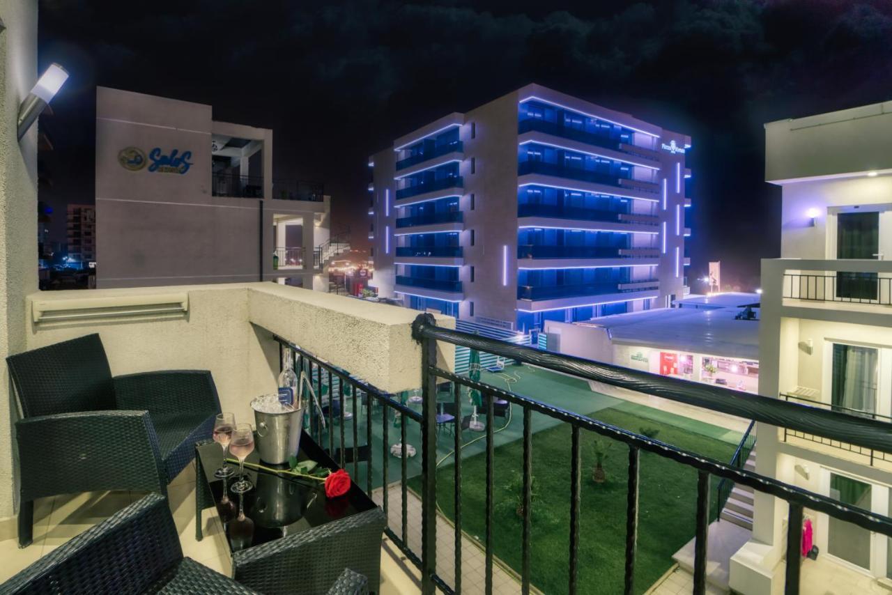 Sammos Beach Resort Navodari Bagian luar foto